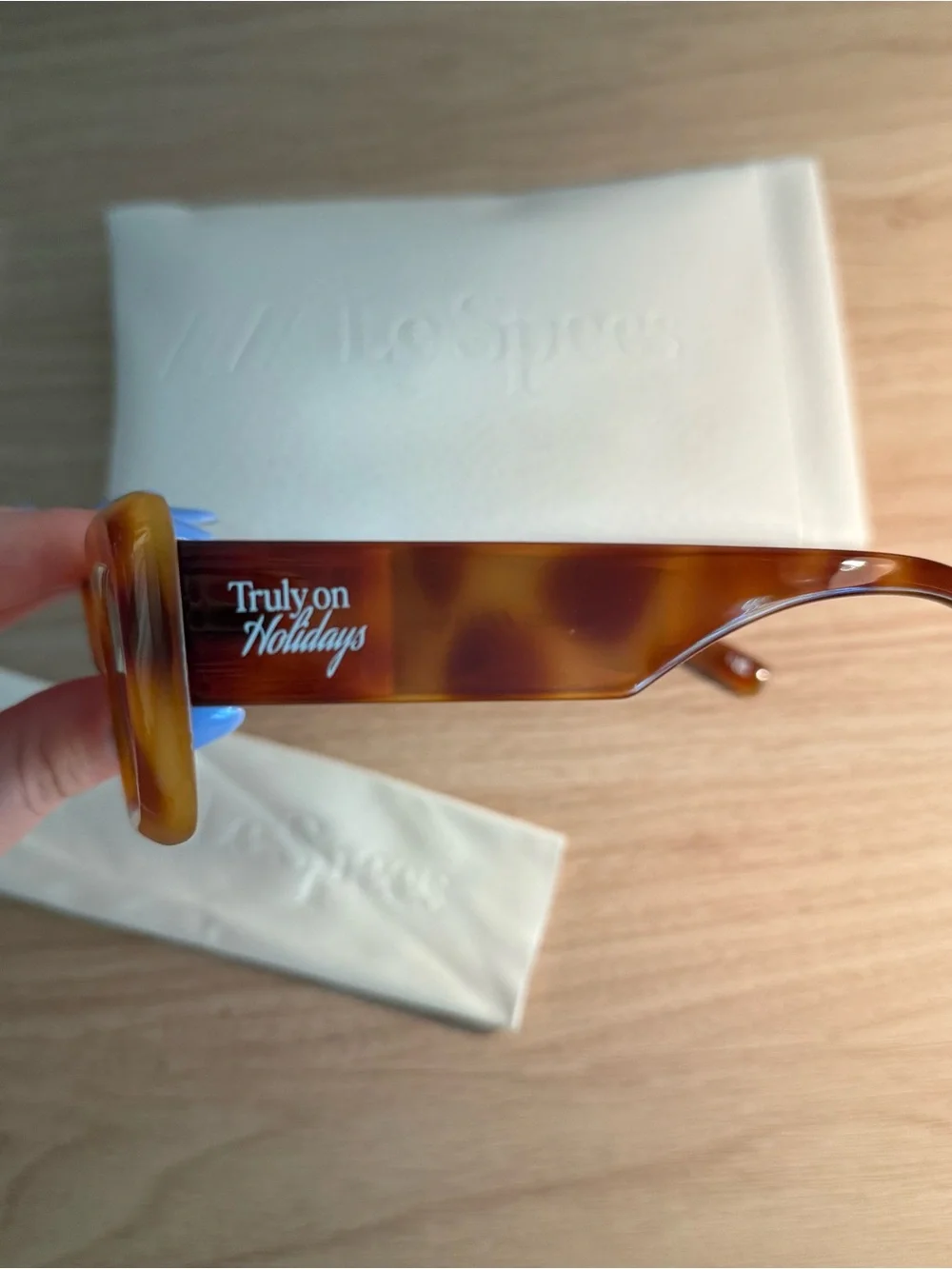 NWT Le Specs Dopamine Sunglasses in Vintage Tortoise